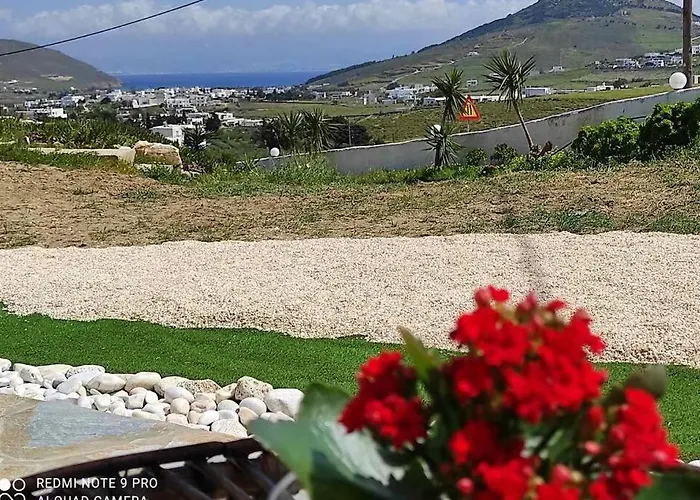 דירה Irini's B & W House With Jacuzzi Dhragoulas