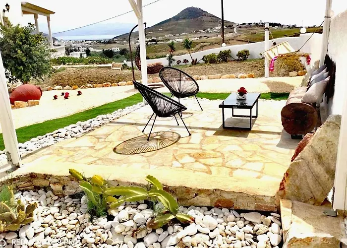 Irini's B & W House With Jacuzzi Dhragoulas